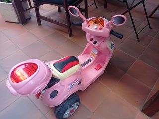 Moto eléctrica infantil rosa