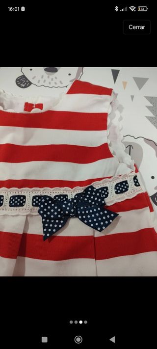 Vestido de bebé hecho a mano