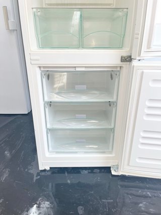 MIELE NEVERA COMBI 2MTS NOFROST A+++. GARANTÍA