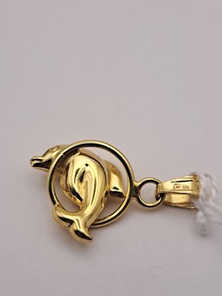 Colgante de oro 18K con delfín