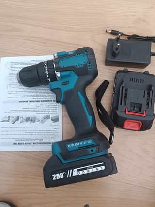 Taladro Percutor Inalámbrico con Batería