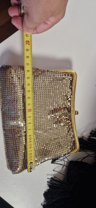 Bolsos de fiesta dorados y plateados