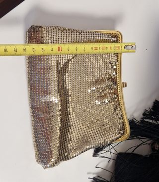 Bolsos de fiesta dorados y plateados