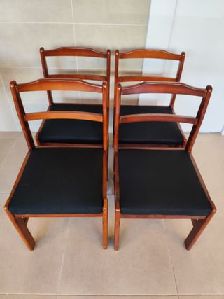 Mesa extensible madera + 4 sillas