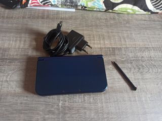 New Nintendo 3DS XL Azul Marino + MarioKart 7