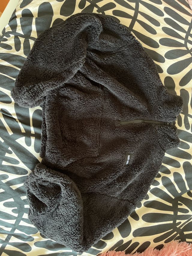 Jersey peluche negro