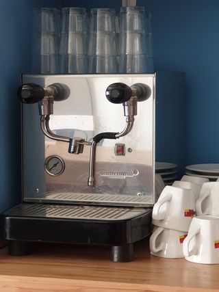 Cafetera Nespresso Gemini 200 Profesional