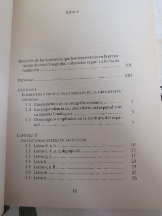 Ortografía de la Lengua Española (Edición revis...