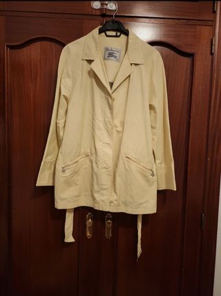 Gabardina corta Burberrys