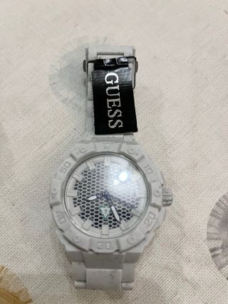 Reloj Guess Blanco Sport