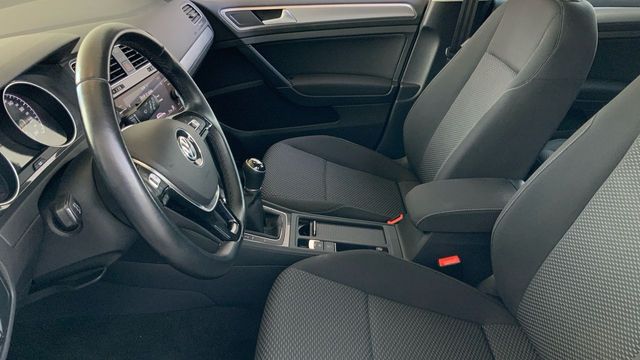 Volkswagen Golf 1.6 TDI 85KW LAST EDITION VARIANT 115 5P