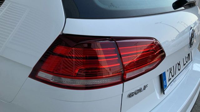 Volkswagen Golf 1.6 TDI 85KW LAST EDITION VARIANT 115 5P