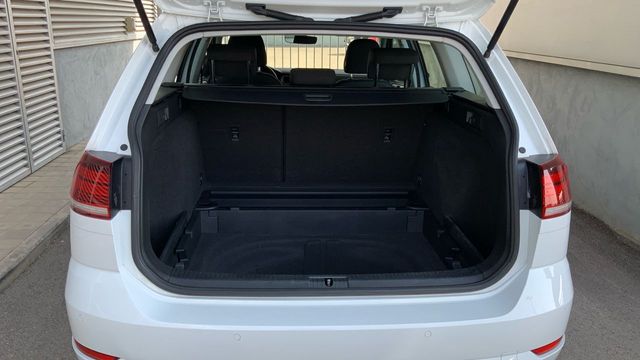 Volkswagen Golf 1.6 TDI 85KW LAST EDITION VARIANT 115 5P