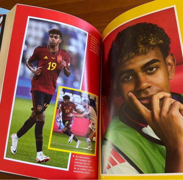 2 LIBRI DI F.C.BARCELONA-MESSI+LAMINE YAMAL