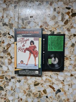La Mujer de Rojo