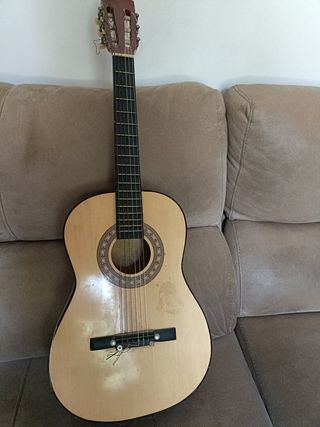 Guitarra Acústica Clásica