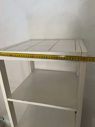 Mueble auxiliar blanco con ruedas