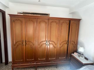 Armario vintage madera maciza 6 puertas