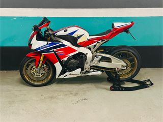 Honda CBR 1000 RR SP