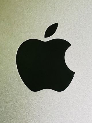 MacBook Pro 15” del 2018 en color gris 