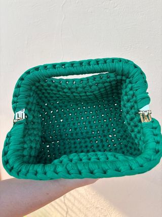Borsa verde fatta a mano