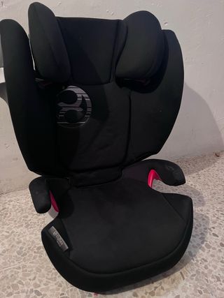 Silla de coche Cybex negra con isofix
