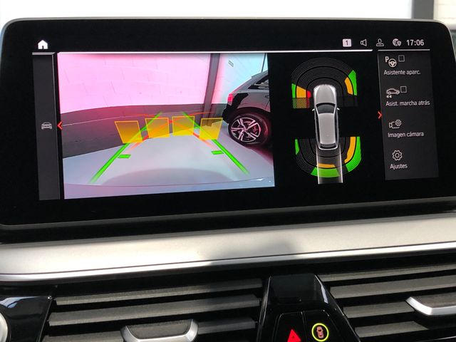 BMW 520dA TOURING G31.