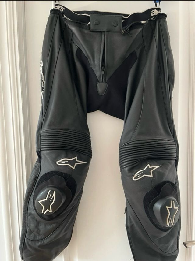 Chaqueta y Pantalones Cuero Alpinestars Missile V2