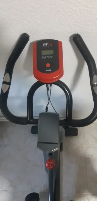 Cinta de correr y bici estática por mudanza.