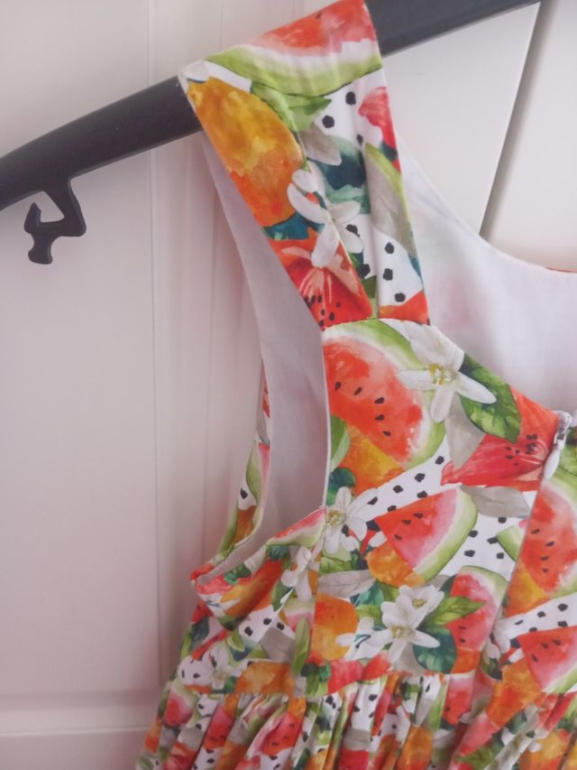 Vestido estampado frutas verano niña