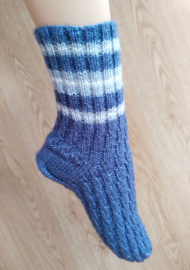 Calcetines de lana hechos a mano