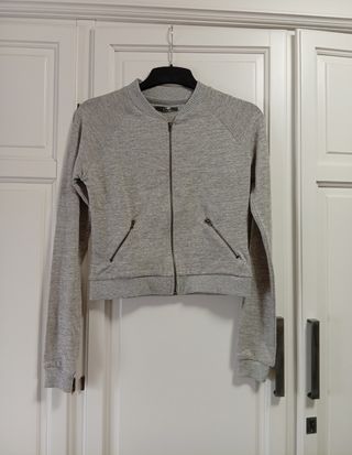 Rebeca / Cárdigan de Bershka