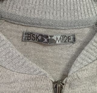 Rebeca / Cárdigan de Bershka