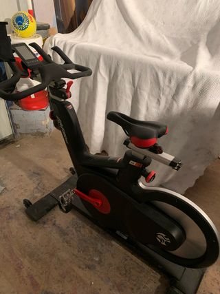 Bicicleta Estática Life Fitness IC6