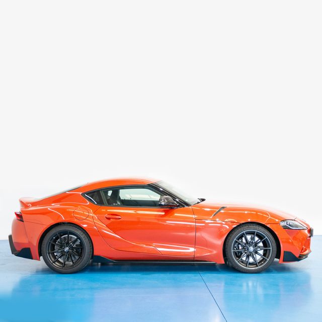 Toyota GR Supra 1/100 GT4 TRIBUTE EDITION 2023