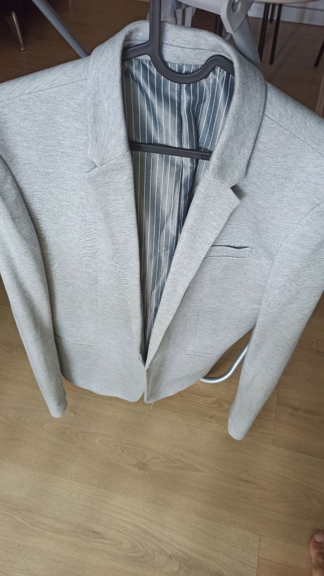Blazer gris Zara
