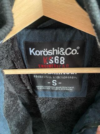 Chaqueta Koroshi hombre escucho ofertas 