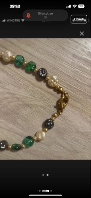 Borsa blu con braccialetto