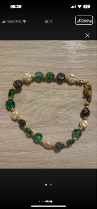 Borsa blu con braccialetto