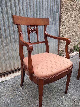 Juego 4 Sillas y 2 Sillones Clásicos Madera