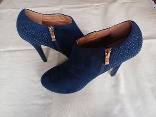 Botines Azul Marino con Pedrería Talla 38