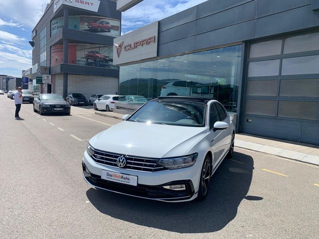 Volkswagen Passat RLine 2.0 TDI 110kW 150CV