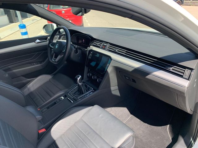 Volkswagen Passat RLine 2.0 TDI 110kW 150CV