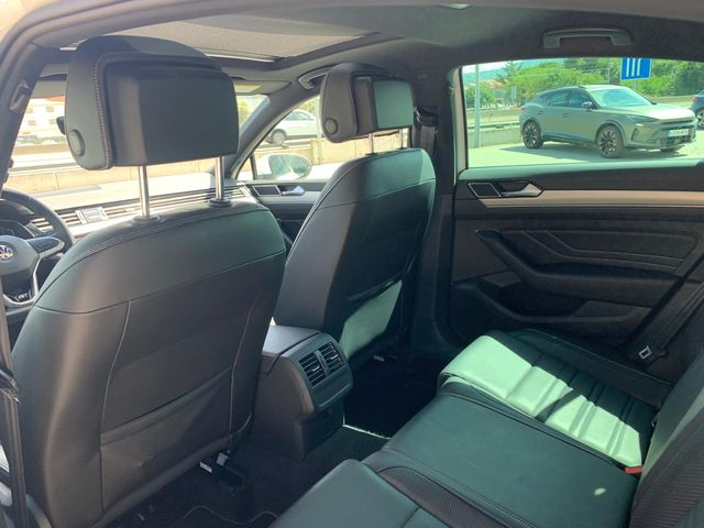 Volkswagen Passat RLine 2.0 TDI 110kW 150CV
