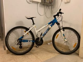 Bicicleta MTB Scott mujer