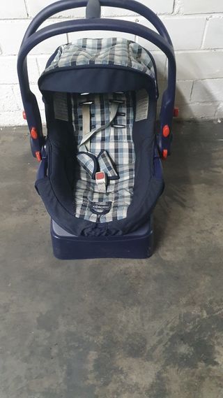 Silla de coche Chicco con base Isofix