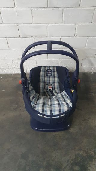 Silla de coche Chicco con base Isofix