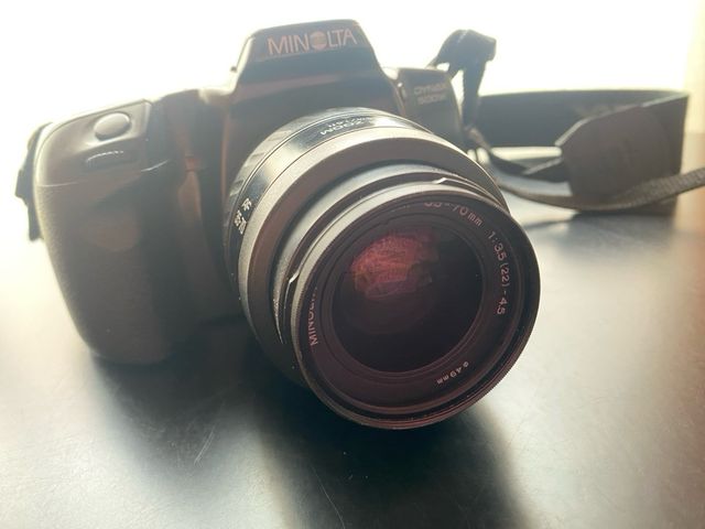 Minolta Dynax 500si Cámara Analógica Negra