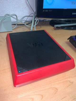 Nintendo Wii Mini + 4 Juegos