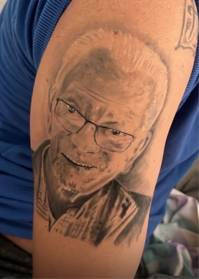 tatuador profesional mas de 20 años de esperiencia